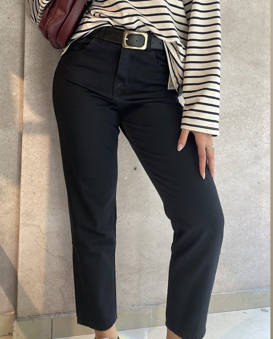 Jean Mom Black